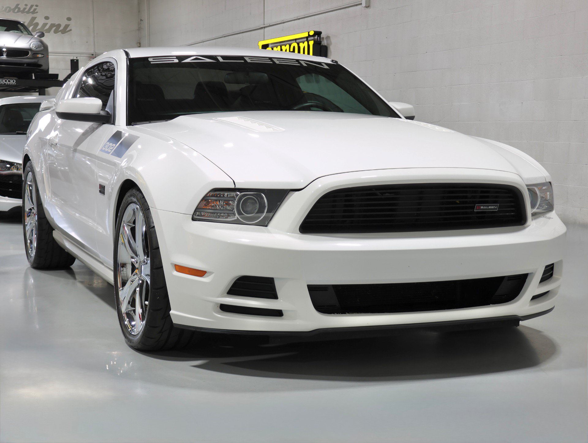 Used 2013 Ford Mustang GT RWD image 45
