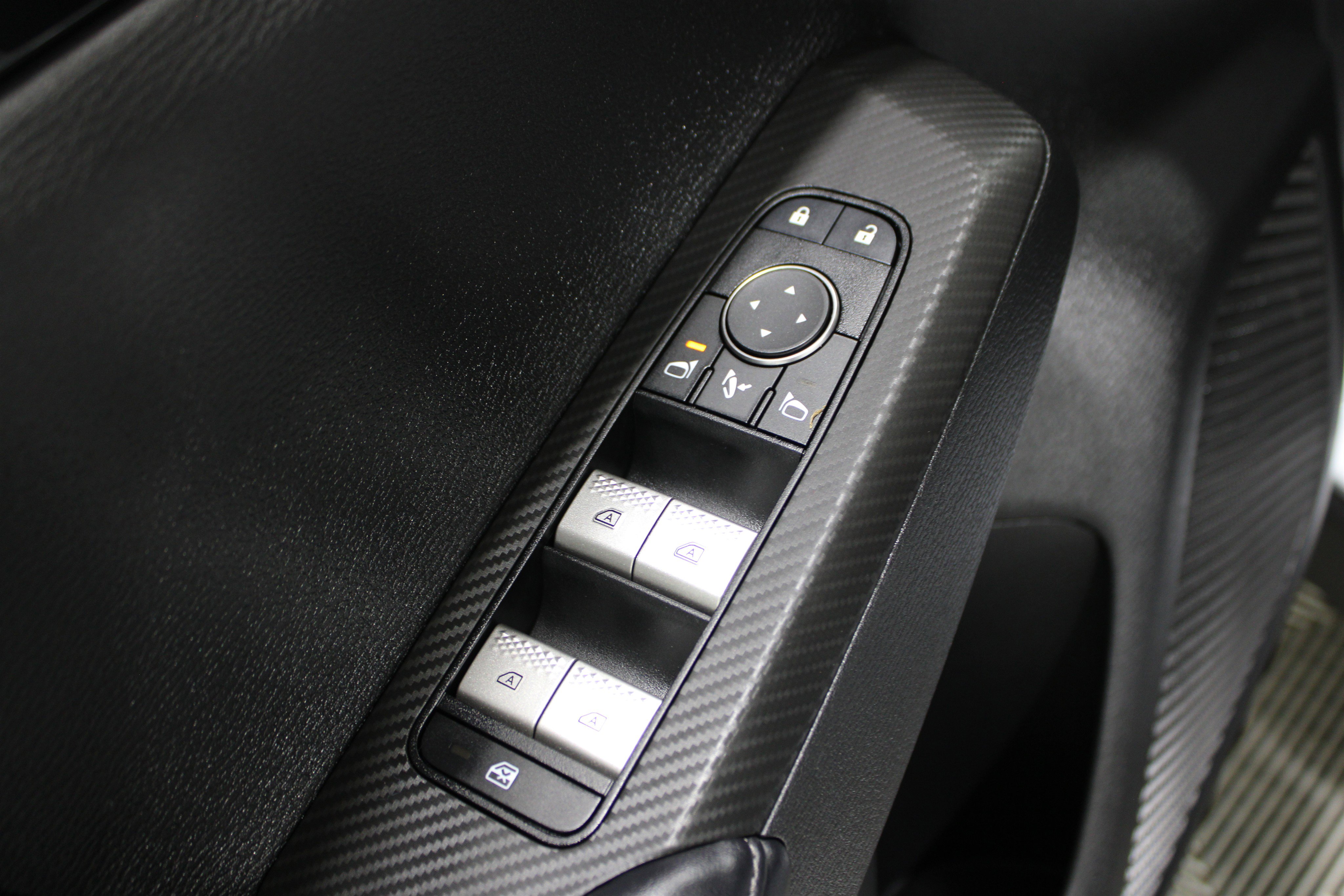 Used 2024 Mitsubishi Outlander SEL image 5