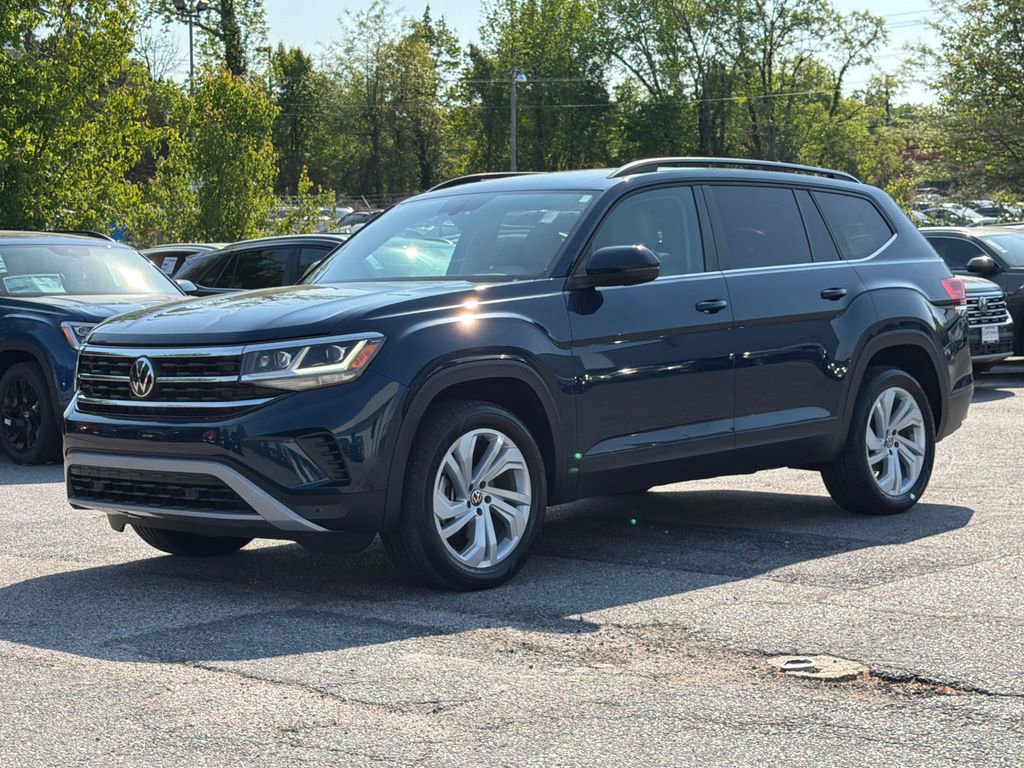 Certified 2022 Volkswagen Atlas SE AWD/4WD image 2