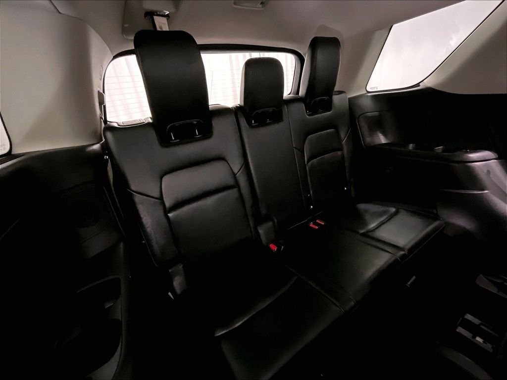 Used 2023 Nissan Pathfinder Platinum AWD/4WD image 17