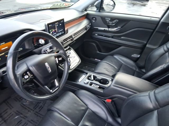 Used 2021 Lincoln Corsair Reserve w/ Equipment Group 201A image 15