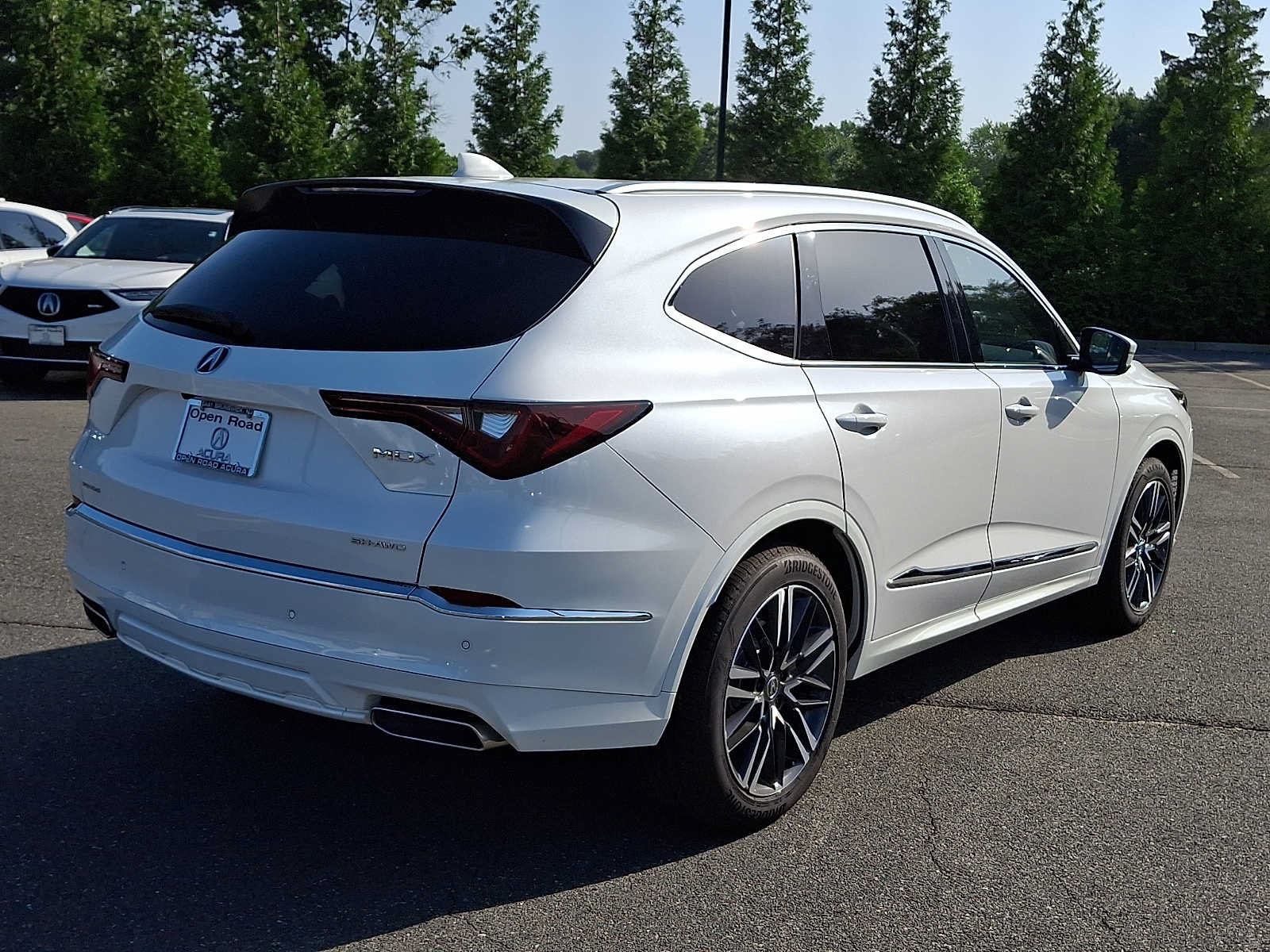 Certified 2026 Acura MDX w/ Advance Package AWD/4WD image 6