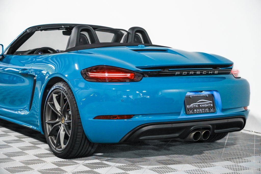 Used 2018 Porsche 718 Boxster S image 29