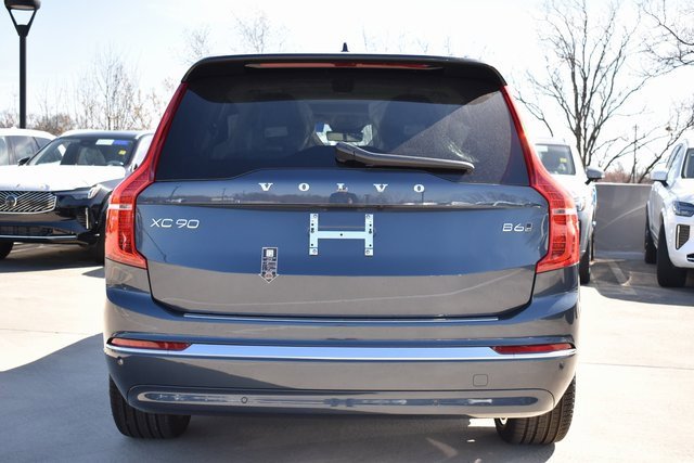 Used 2025 Volvo XC90 B6 Ultra w/ Lounge Package image 6