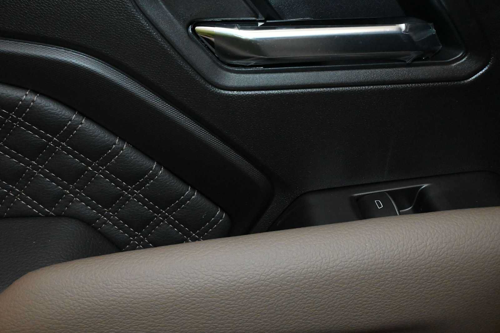 New 2026 GMC Canyon Denali AWD/4WD image 23