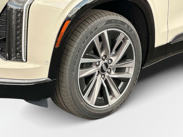 New 2027 Cadillac Vistiq Sport w/ LPO, Floor Liner Package AWD/4WD image 17