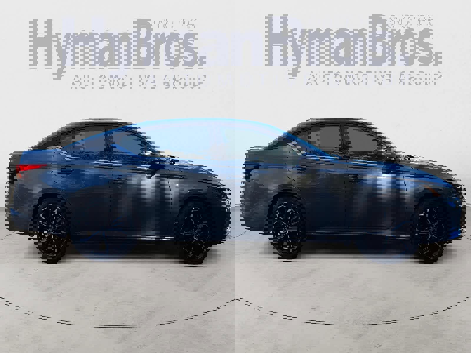 New 2025 Nissan Altima 2.5 SR image 2