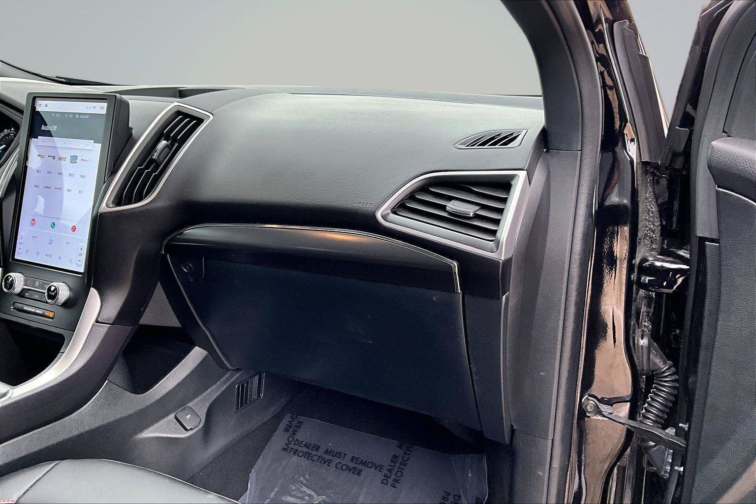 Used 2024 Ford Edge ST-Line AWD/4WD image 17