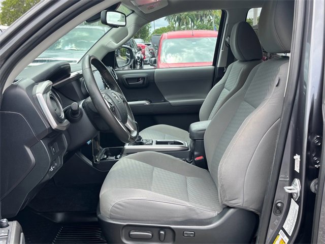 Used 2021 Toyota Tacoma TRD Sport image 15