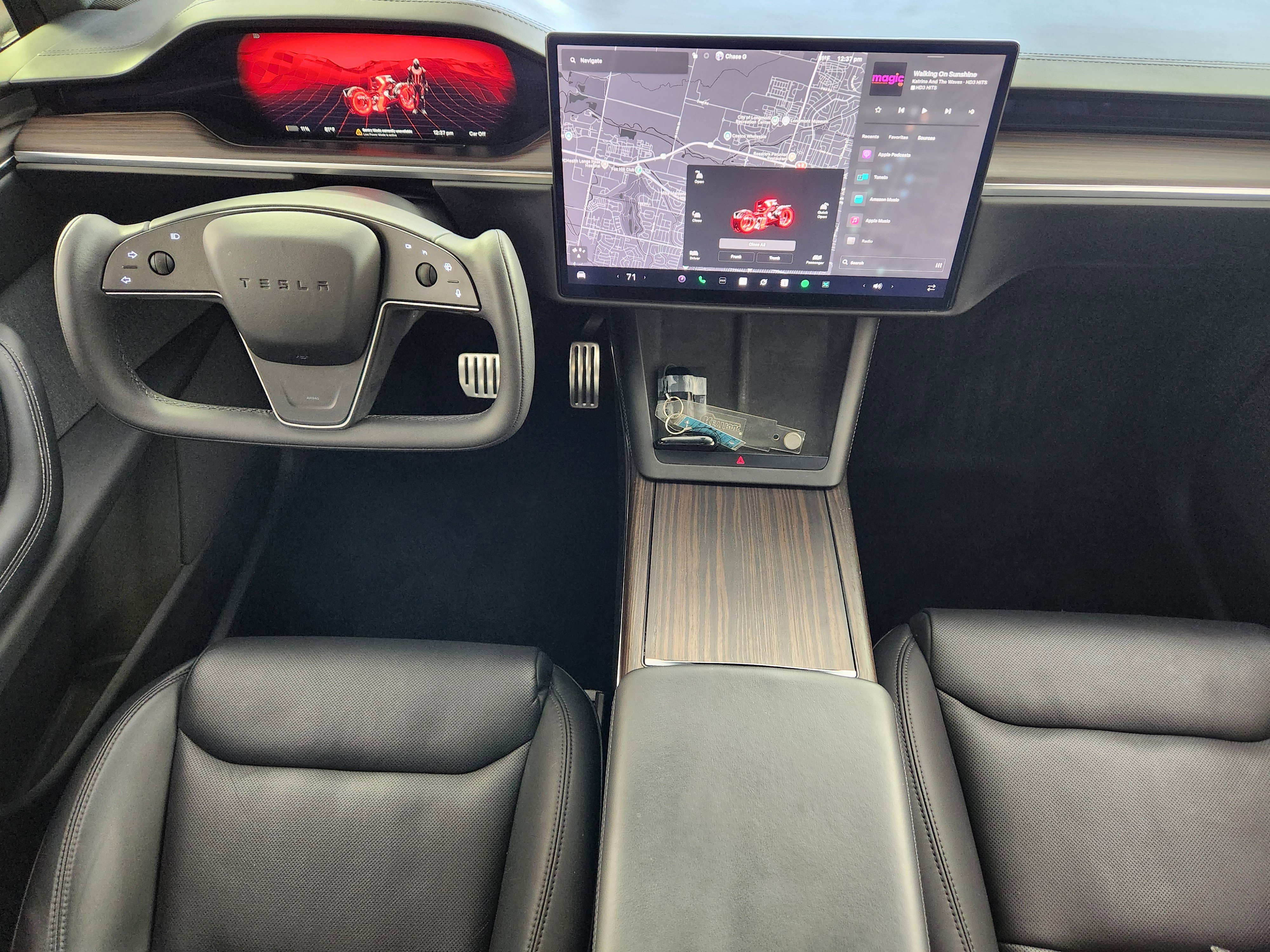 Used 2022 Tesla Model X image 16