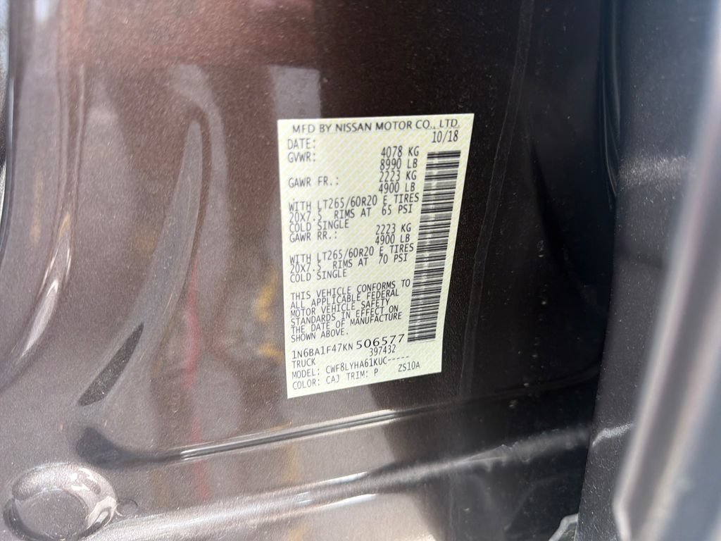 Used 2019 Nissan Titan Platinum Reserve AWD/4WD image 31