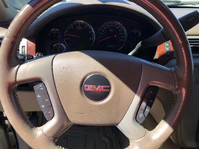Used 2014 GMC Yukon SLT RWD image 31