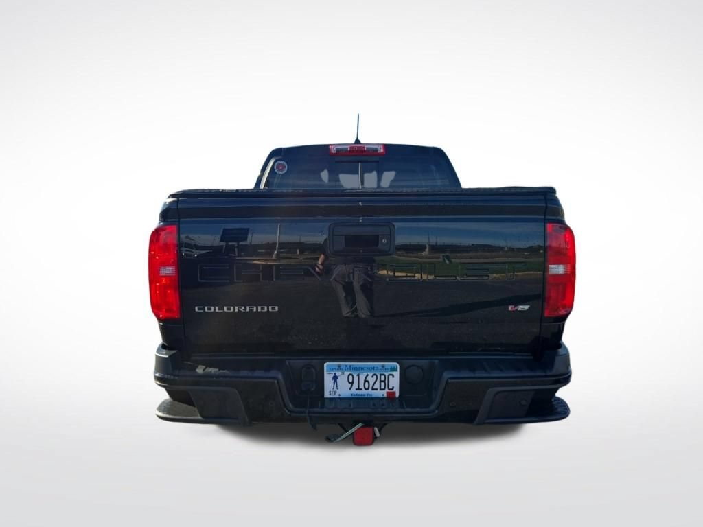 Used 2022 Chevrolet Colorado Z71 w/ Z71 Midnight Edition AWD/4WD image 5