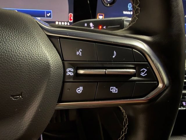 Used 2024 Chevrolet Traverse LT w/ Enhanced Driving Package FWD image 36