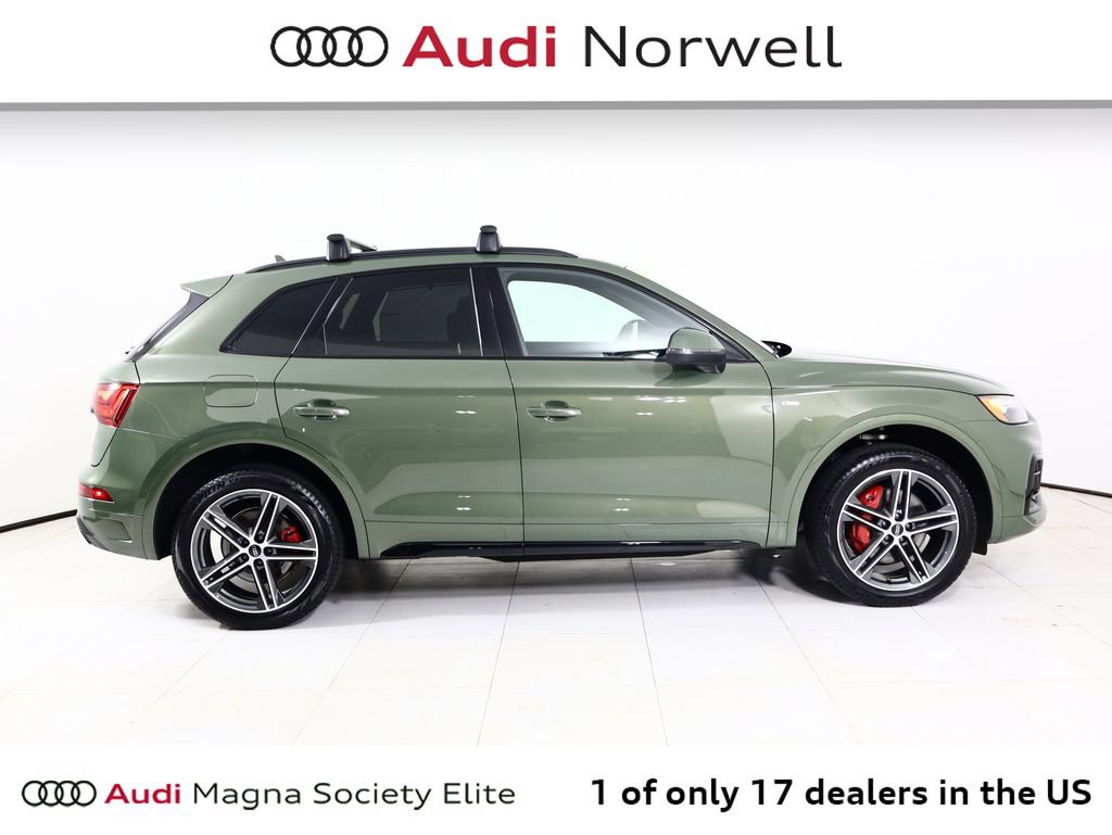 Used 2024 Audi Q5 e Premium Plus w/ Premium Plus Package AWD/4WD image 18