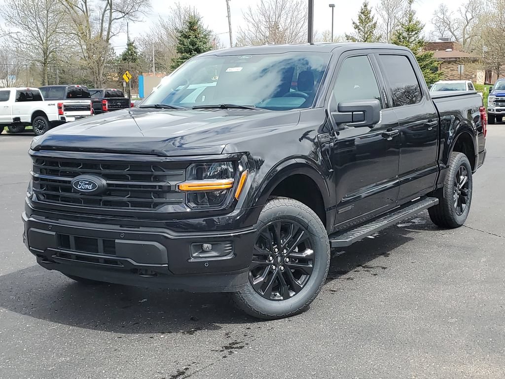 New 2026 Ford F150 XLT w/ Equipment Group 302A MID