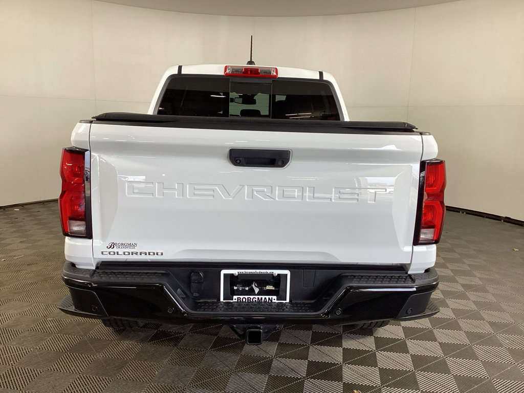 Used 2023 Chevrolet Colorado Z71 w/ Z71 Convenience Package 2 image 3