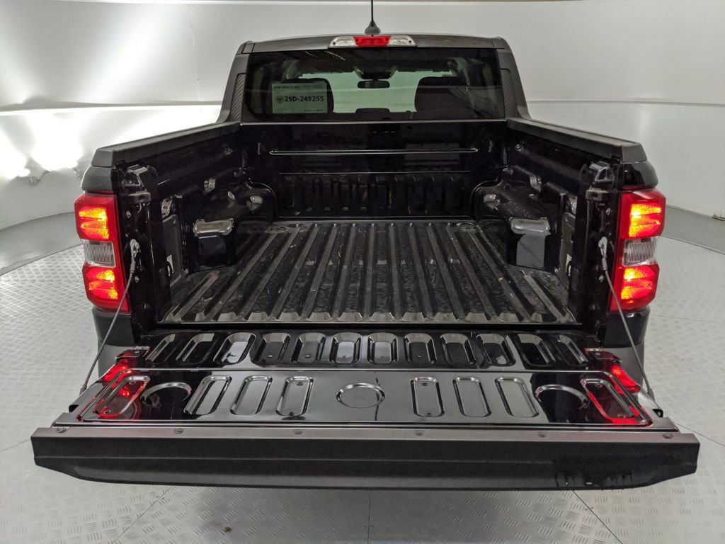 New 2025 Ford Maverick XLT w/ Equipment Group 302A image 24