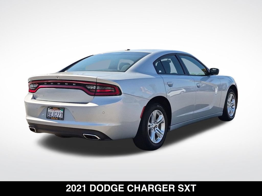 Used 2021 Dodge Charger SXT RWD image 9