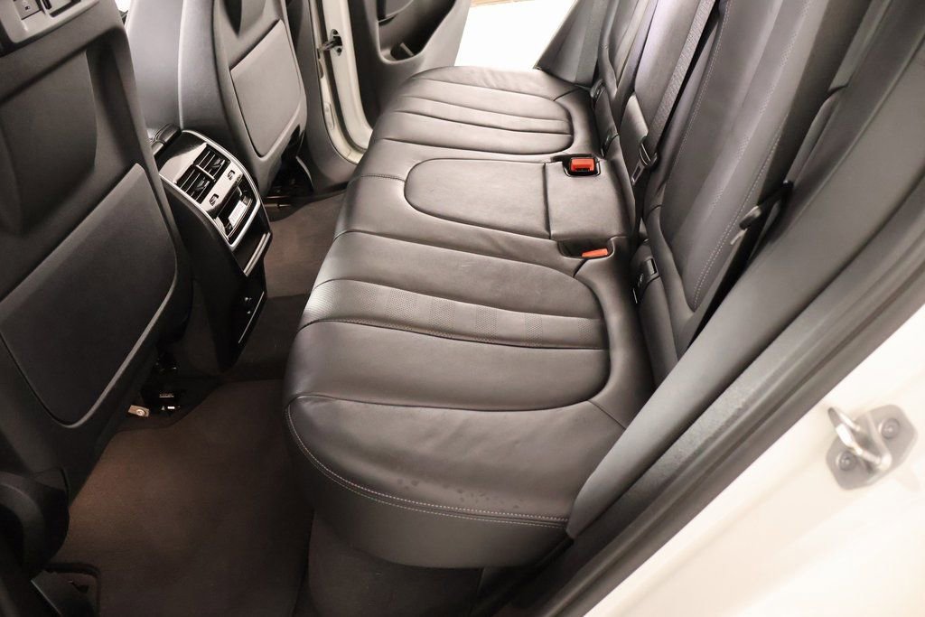 Used 2021 BMW X5 xDrive40i w/ Premium Package 2 image 14
