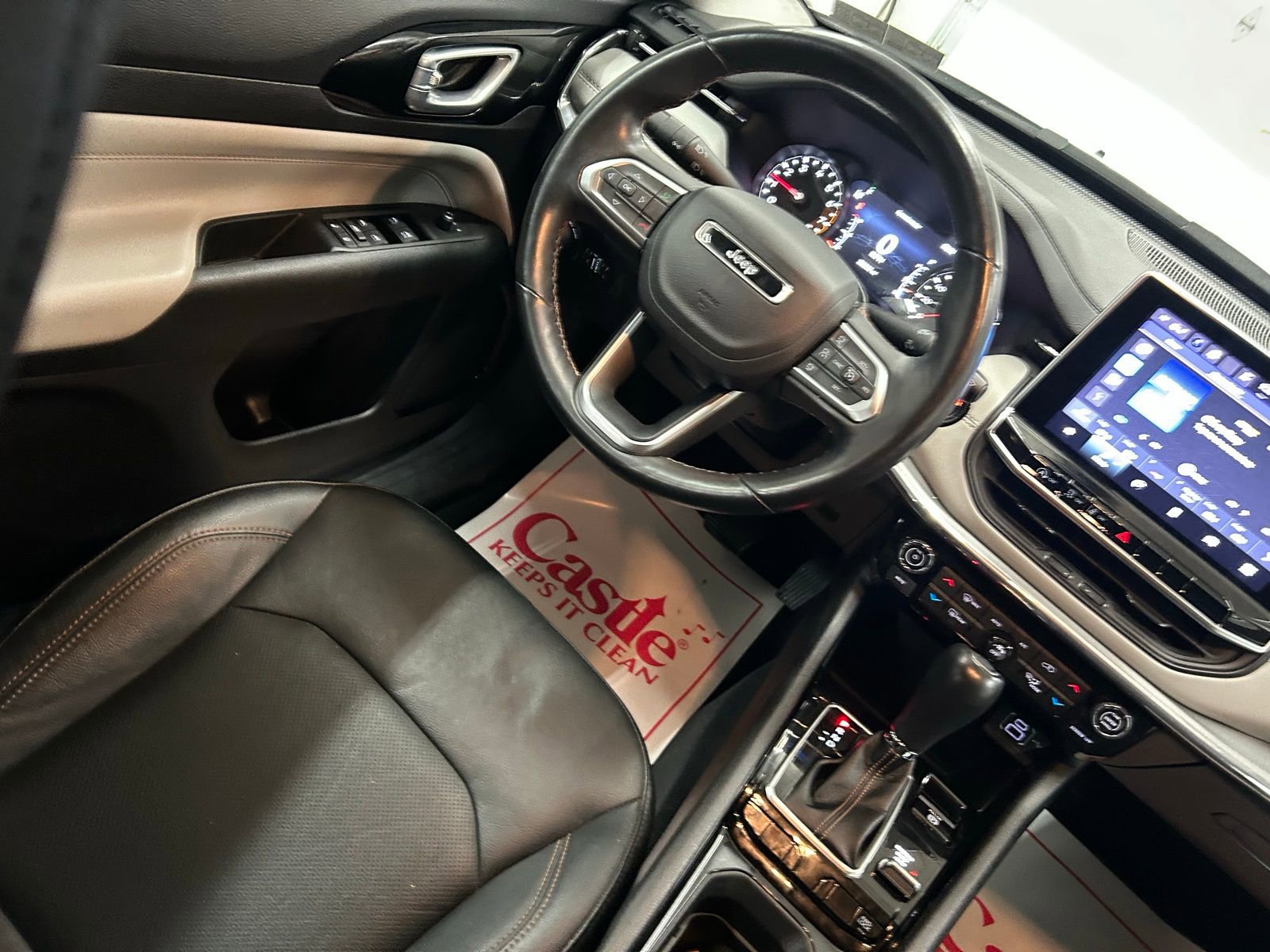 Certified 2022 Jeep Compass Limited image 25