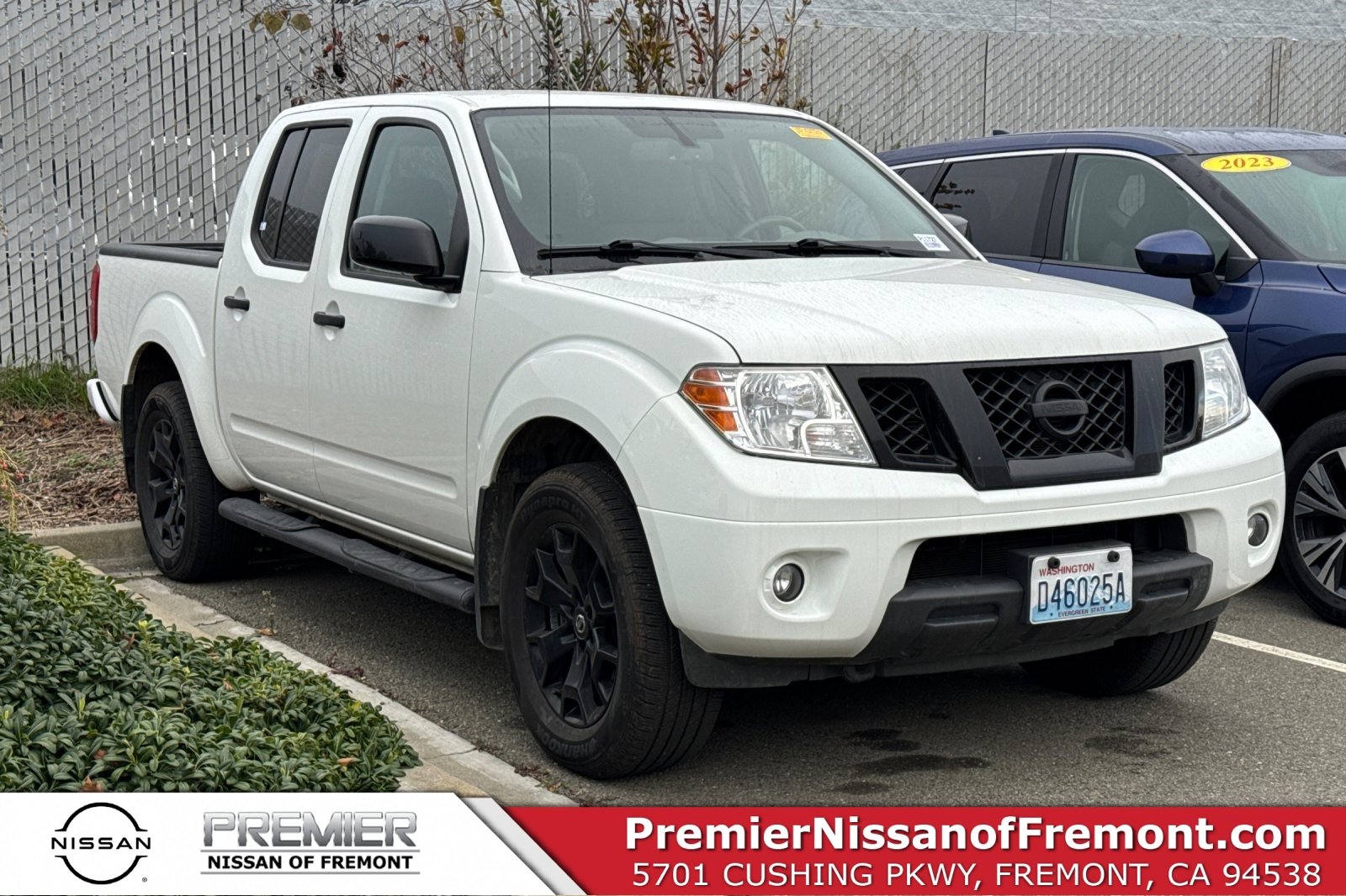 Used 2021 Nissan Frontier SV w/ Midnight Edition Floor Mats