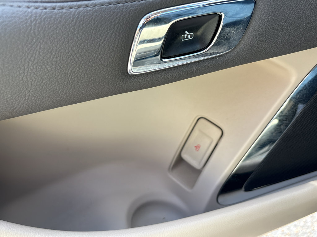 Used 2019 Lincoln Continental Reserve FWD image 25