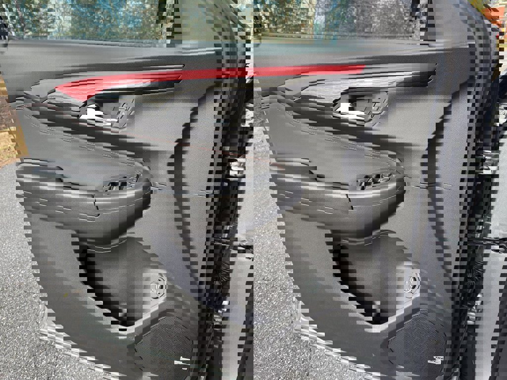 New 2026 Chevrolet TrailBlazer RS w/ Convenience Package image 10