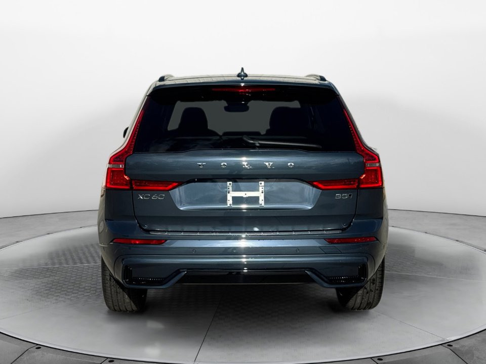 New 2025 Volvo XC60 B5 Ultra w/ Protection Package Premier image 6