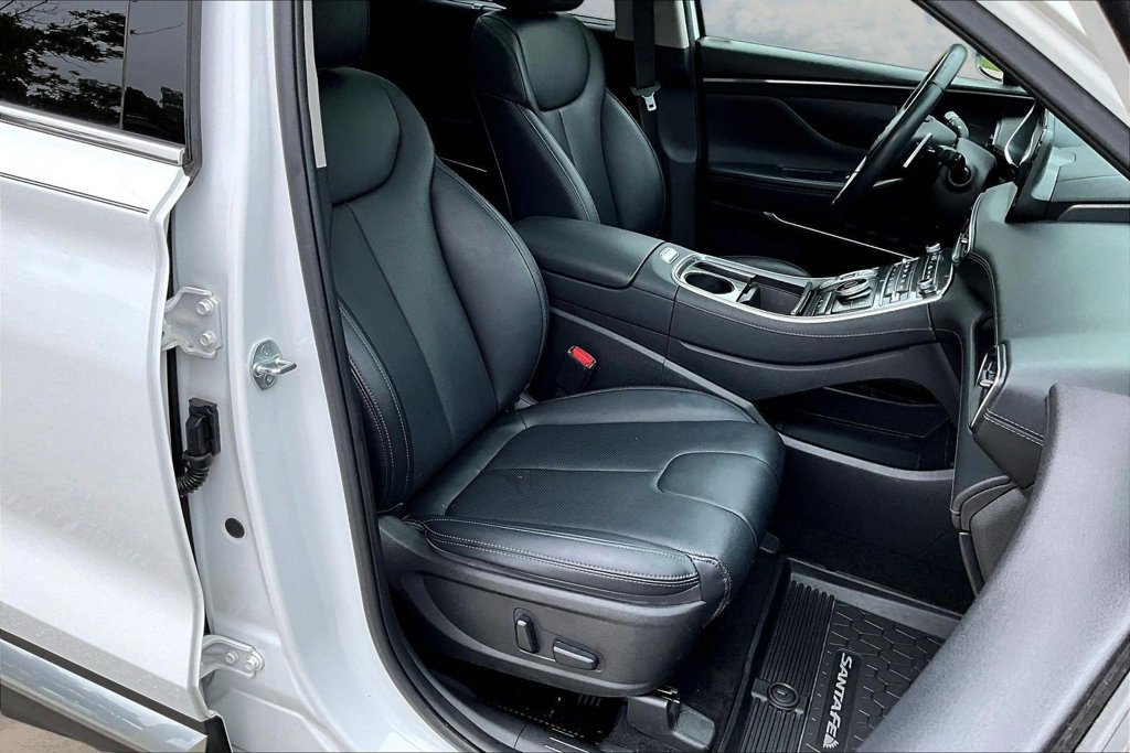 Used 2023 Hyundai Santa Fe SEL w/ Premium Package AWD/4WD image 31