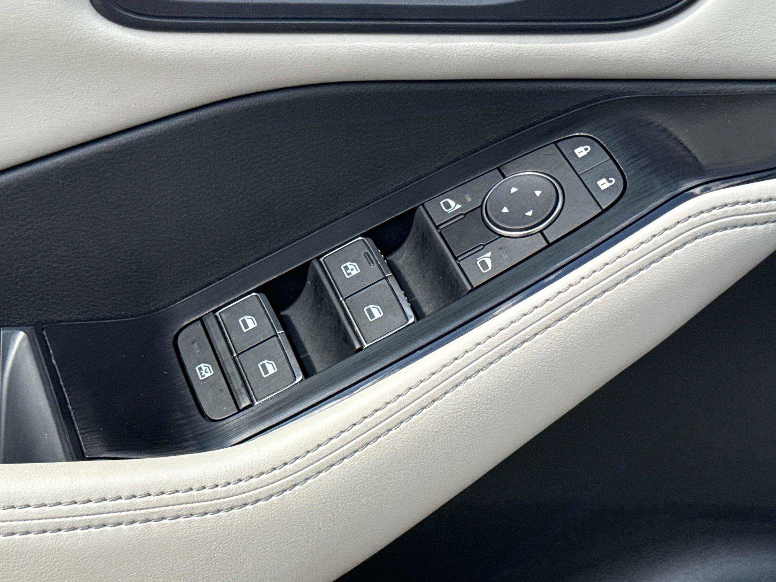 Used 2023 Nissan Rogue SL w/ SL Premium Package FWD image 20