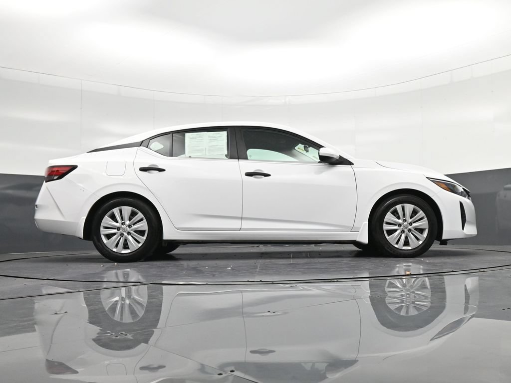Used 2024 Nissan Sentra S FWD image 28