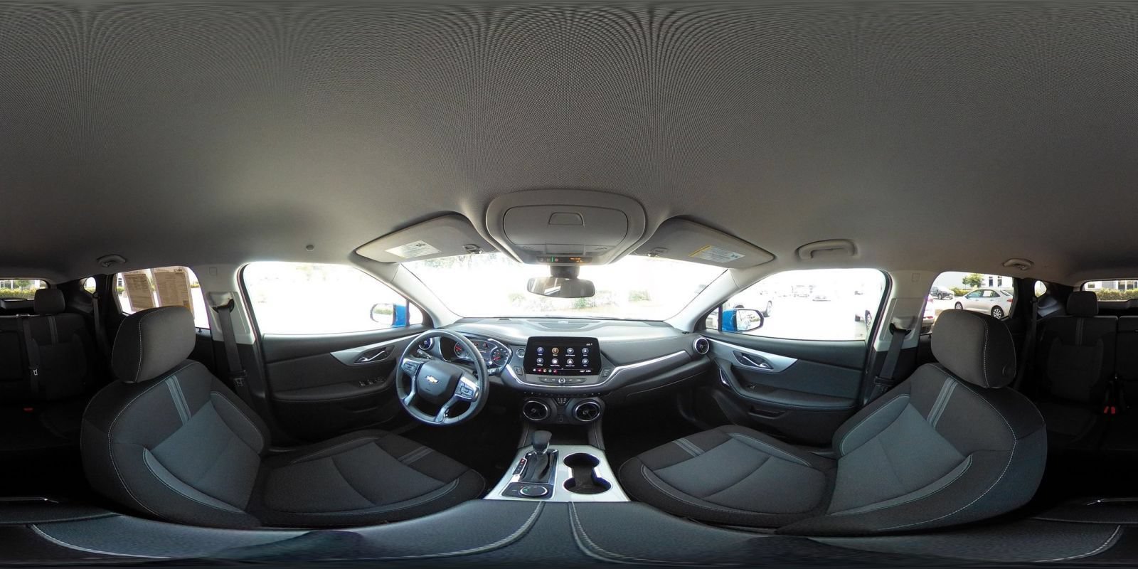 Used 2025 Chevrolet Blazer LT FWD image 42