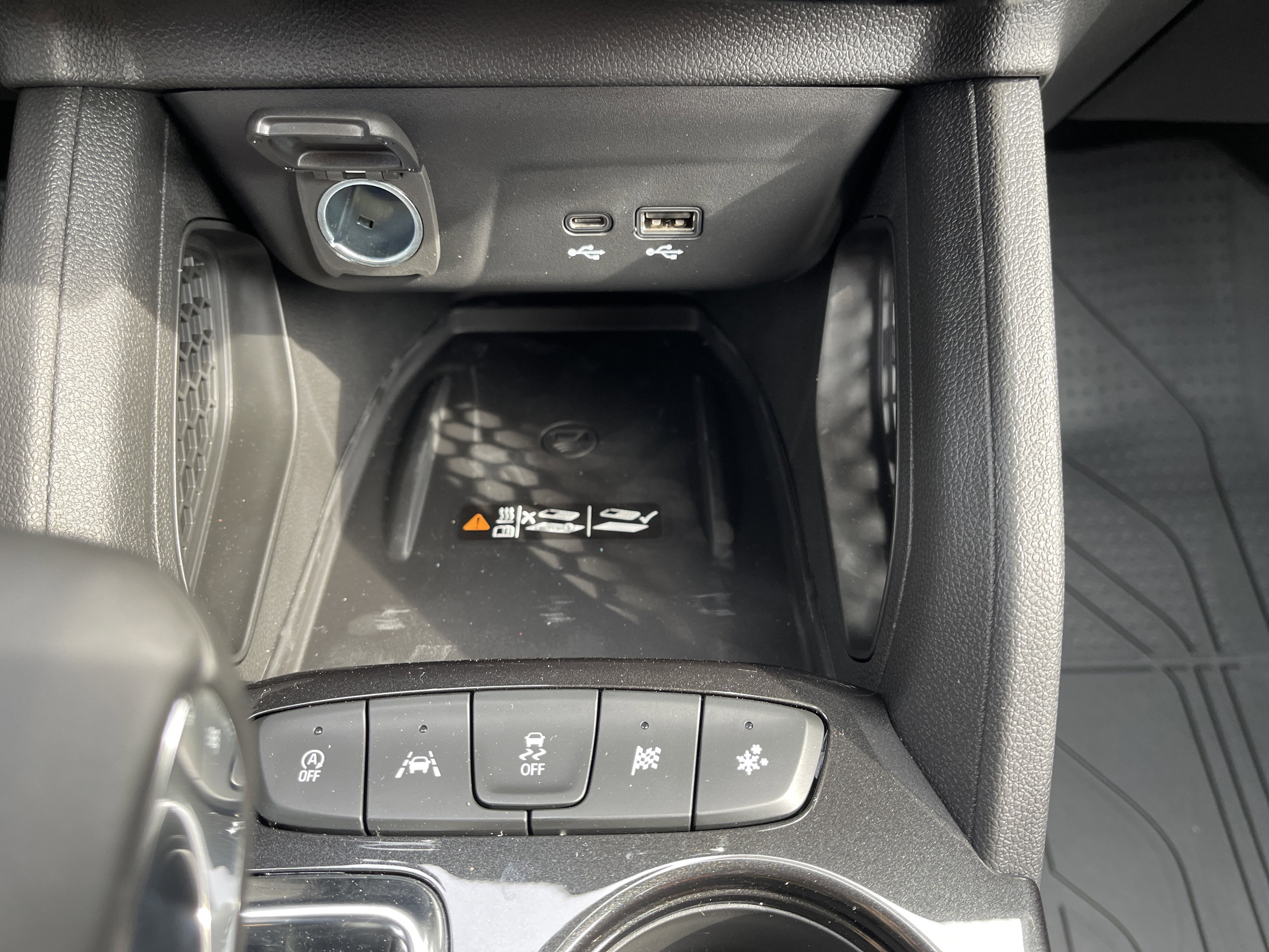 New 2026 Chevrolet TrailBlazer LT w/ Convenience Package FWD image 28