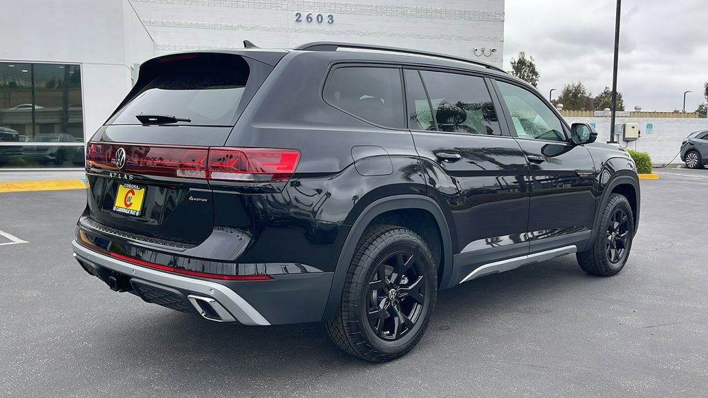 New 2025 Volkswagen Atlas Peak Edition SE AWD/4WD image 7