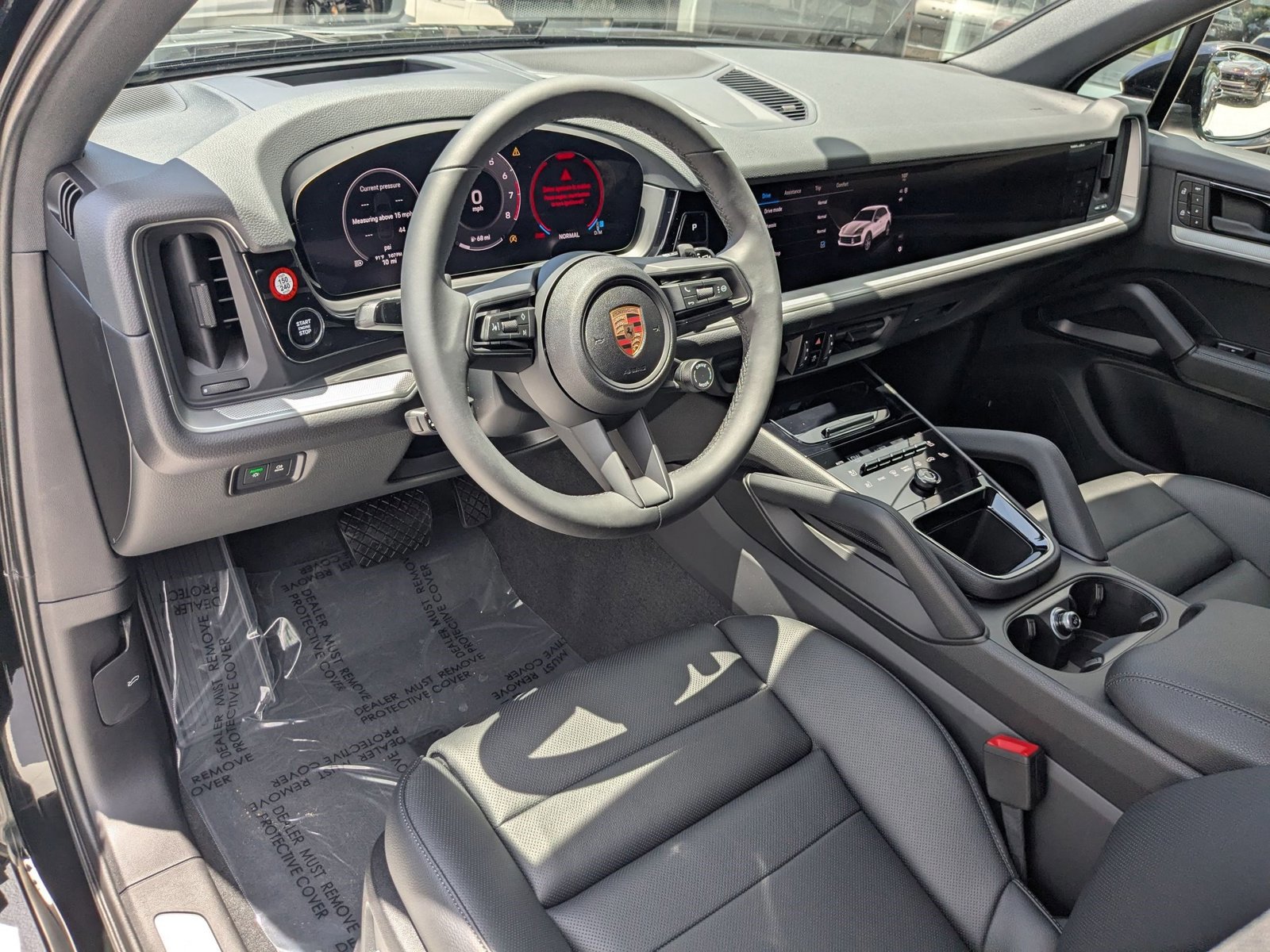 New 2025 Porsche Cayenne image 4