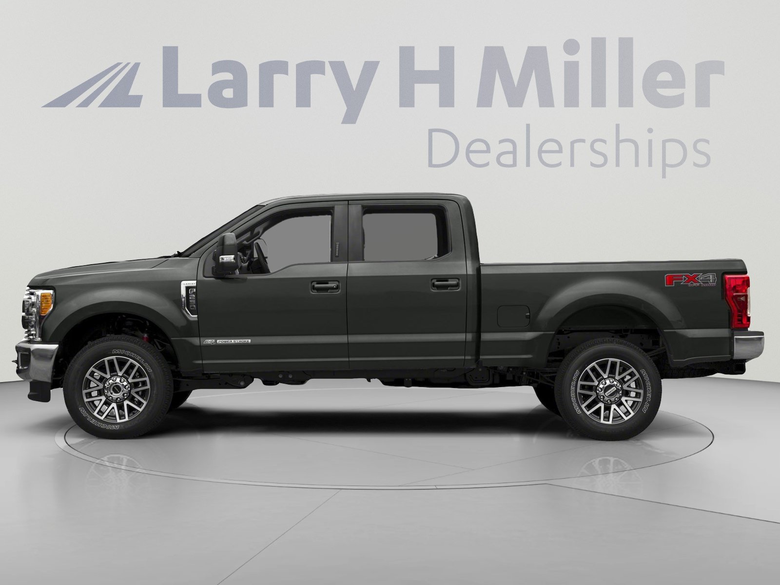 Used 2019 Ford F350 Lariat w/ Lariat Ultimate Package AWD/4WD image 3