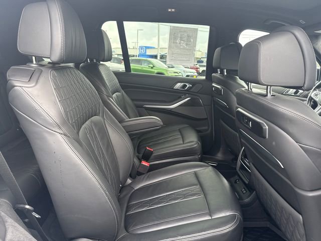 Used 2023 BMW X7 M60i w/ Executive Package image 14