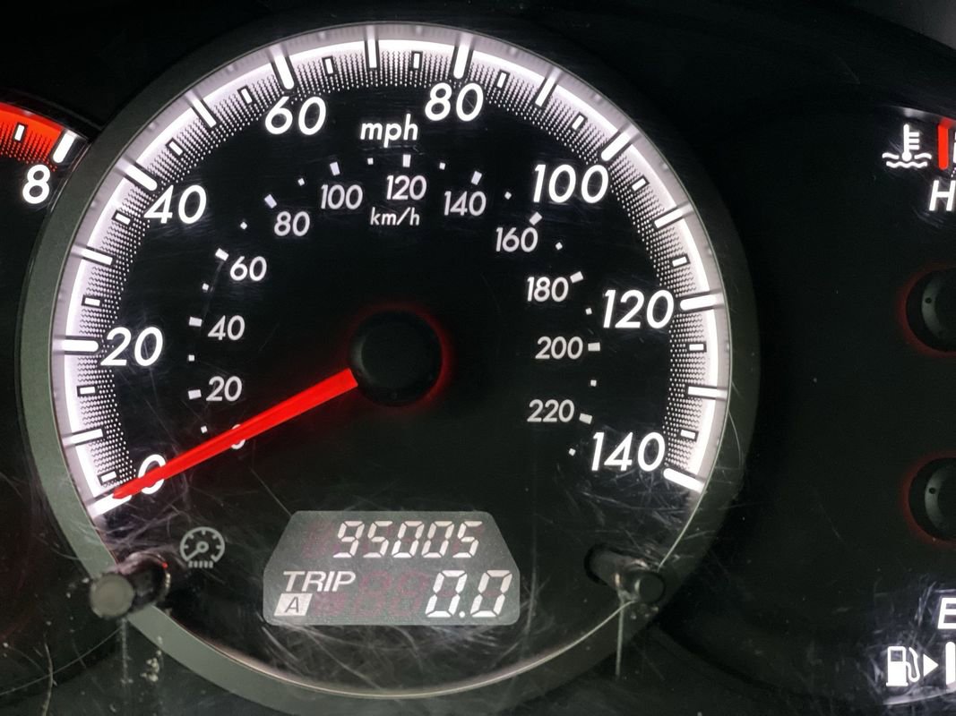 Used 2010 MAZDA MAZDA5 Sport image 18