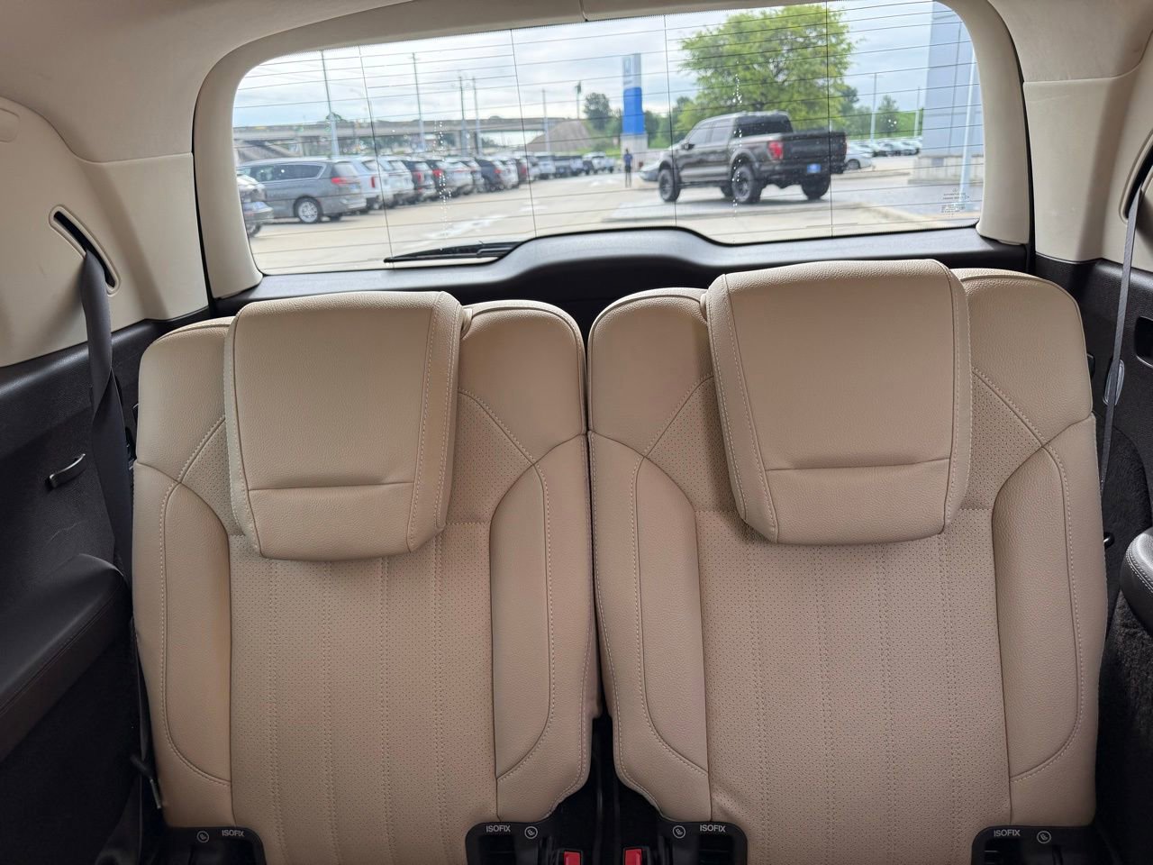 Used 2017 Mercedes-Benz GLS 450 4MATIC image 21