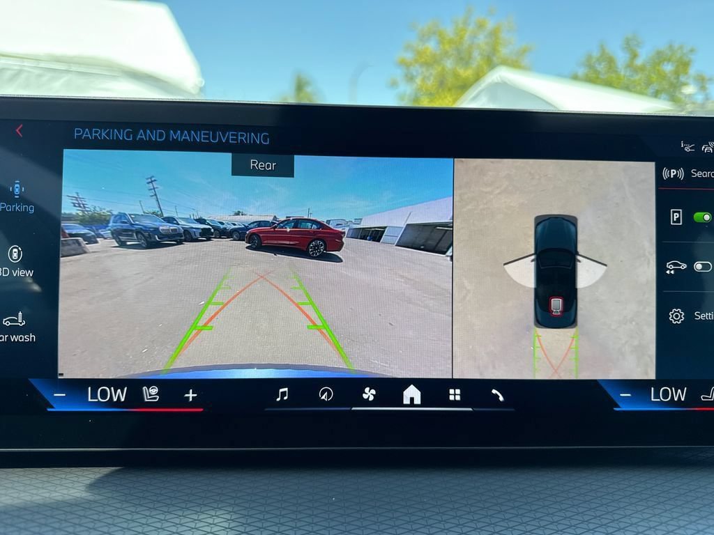 Used 2026 BMW M440i Convertible w/ Premium Package RWD image 12