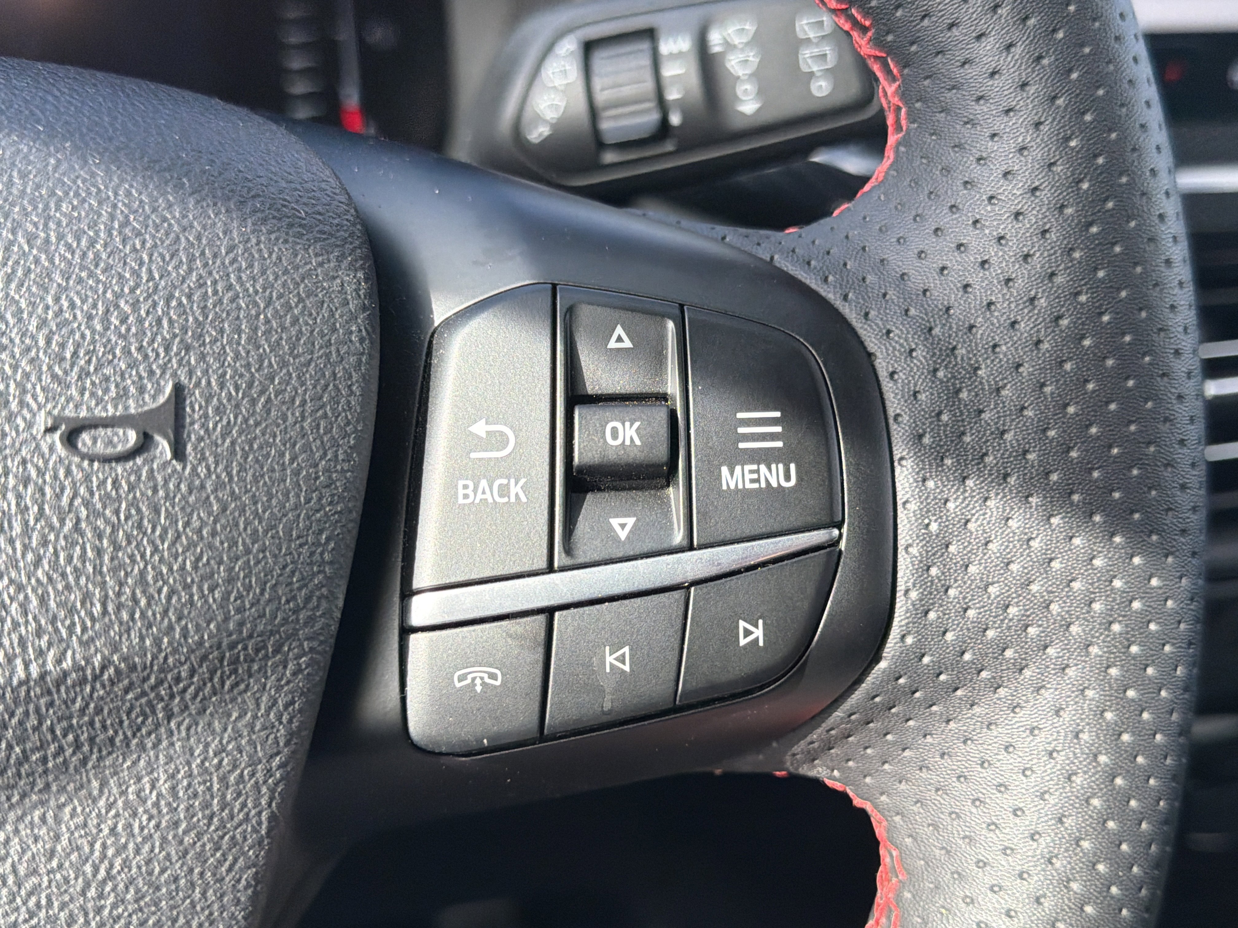 Certified 2023 Ford Escape ST-Line w/ Tech Pack #1 image 19