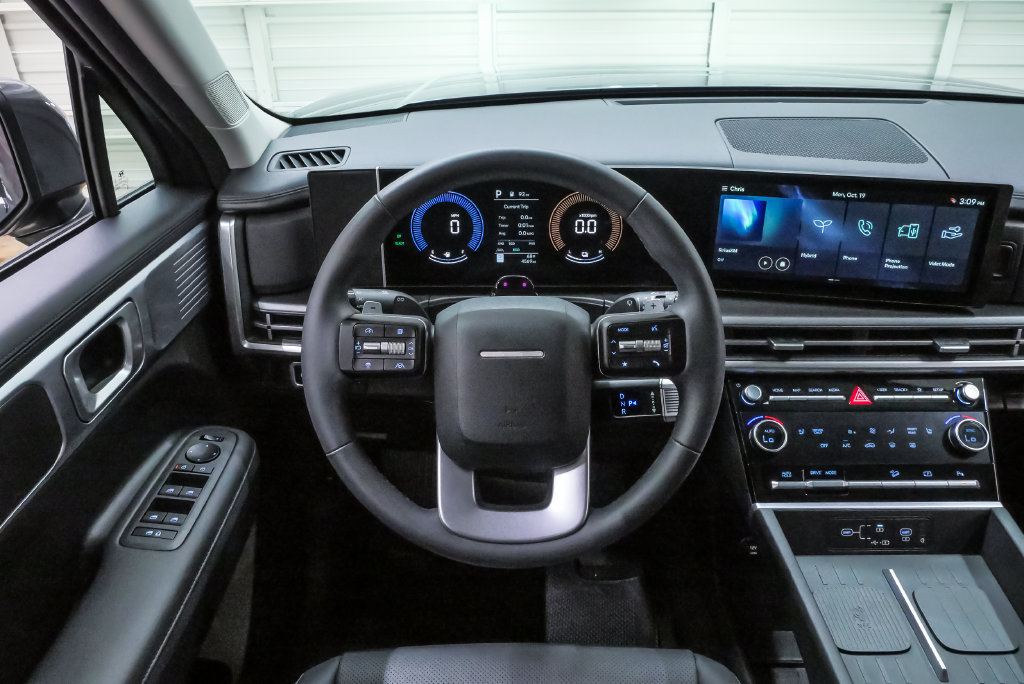 Certified 2026 Hyundai Santa Fe SEL FWD image 20