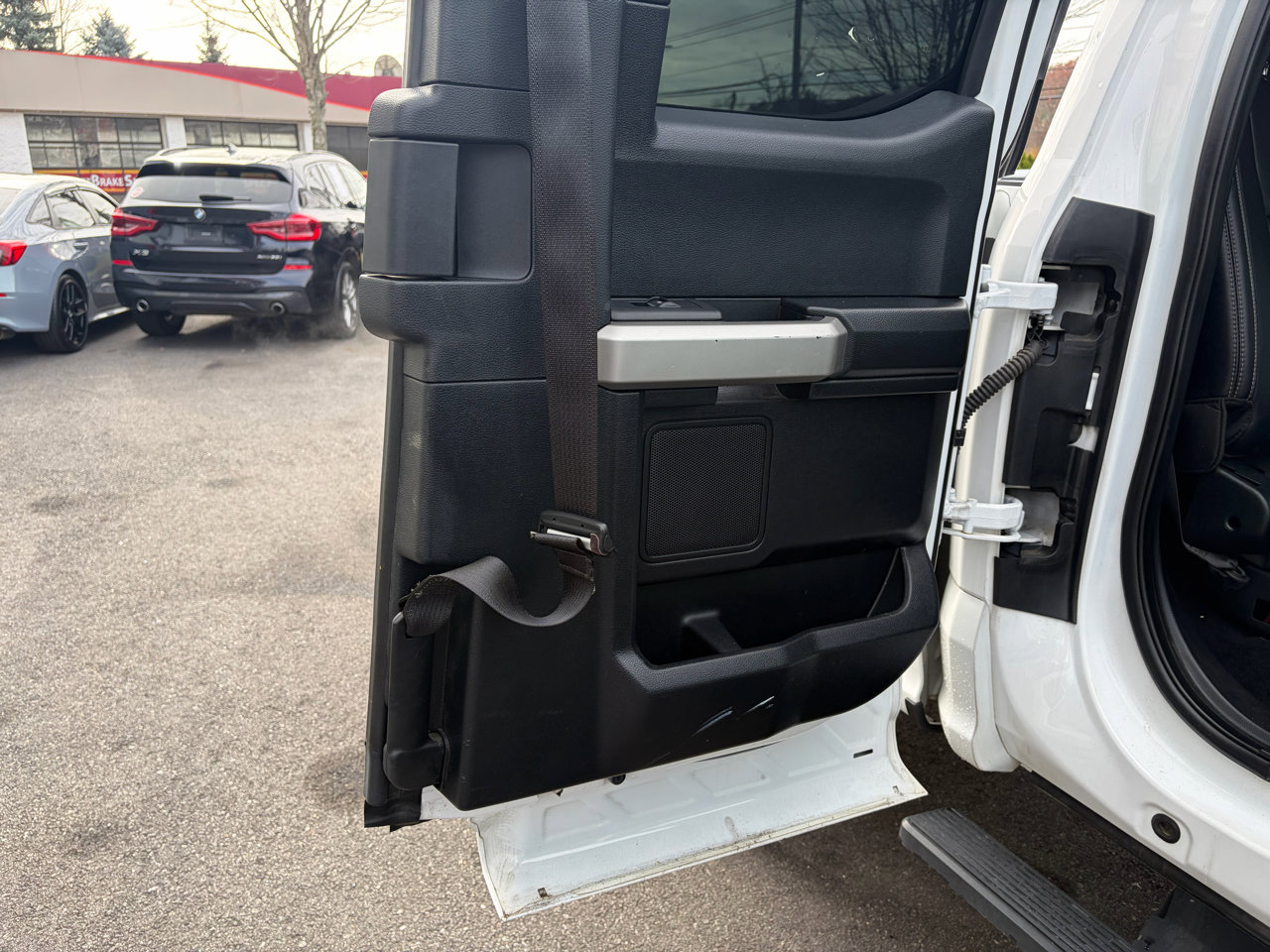 Used 2020 Ford F250 Lariat w/ Chrome Package image 46