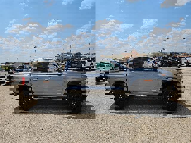 New 2026 GMC Canyon Elevation w/ Convenience Package image 6