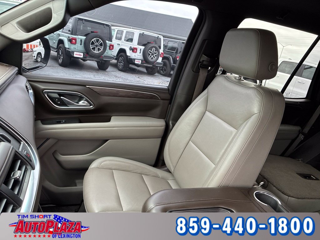 Used 2021 Chevrolet Tahoe Z71 w/ Z71 Off-Road Package AWD/4WD image 12