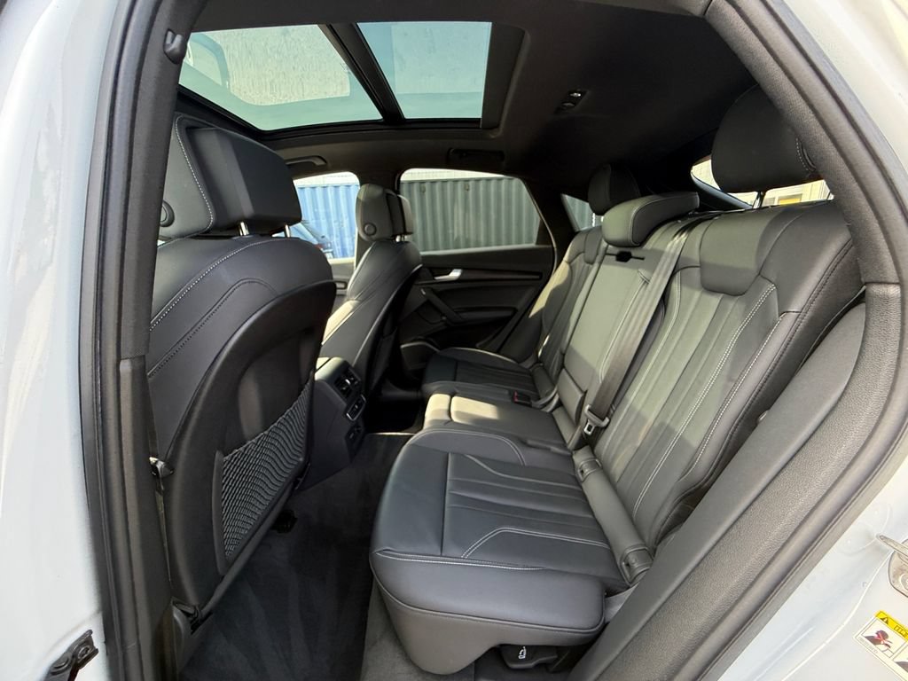 Used 2023 Audi Q5 2.0T Premium Plus w/ Premium Plus Package AWD/4WD image 23