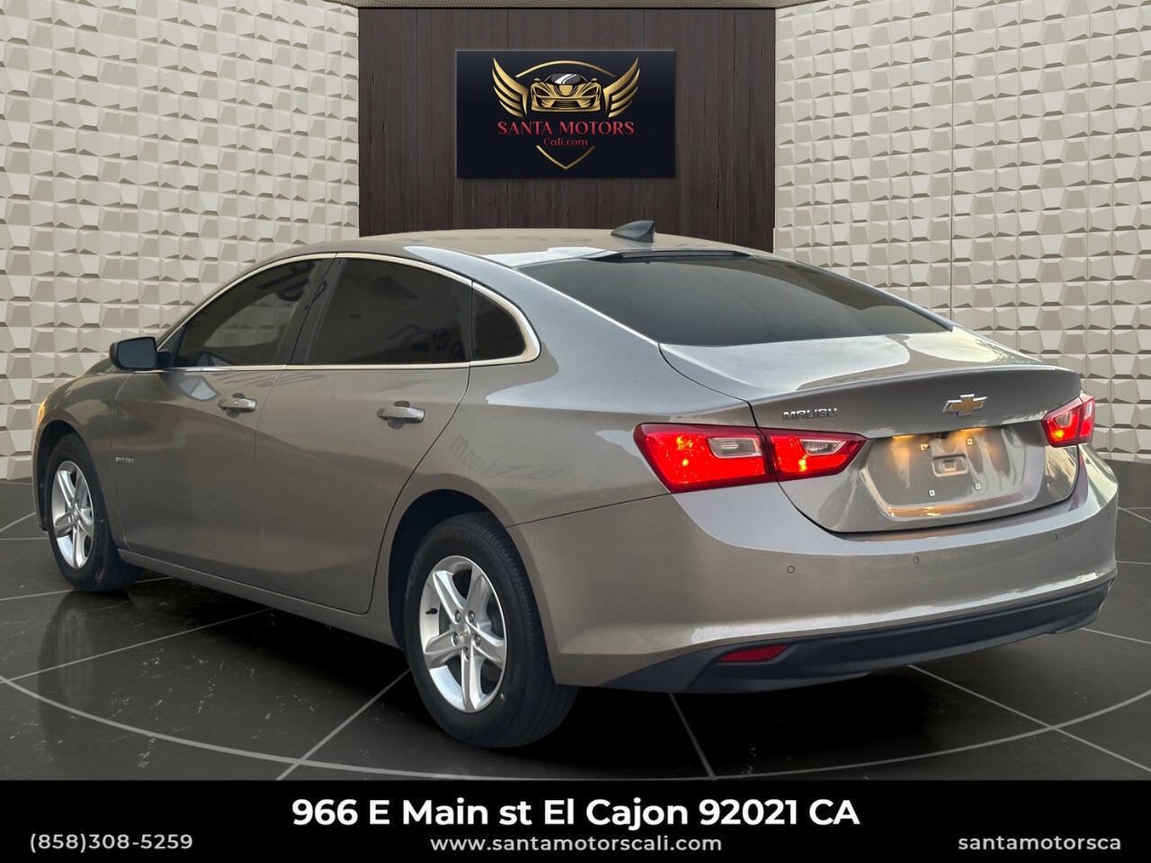 Used 2024 Chevrolet Malibu LS w/ Driver Confidence Package image 4