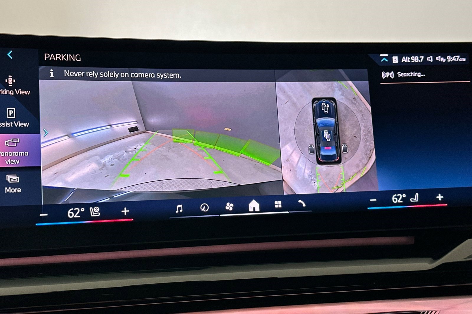 Certified 2024 BMW i5 eDrive40i w/ M Sport Package image 24