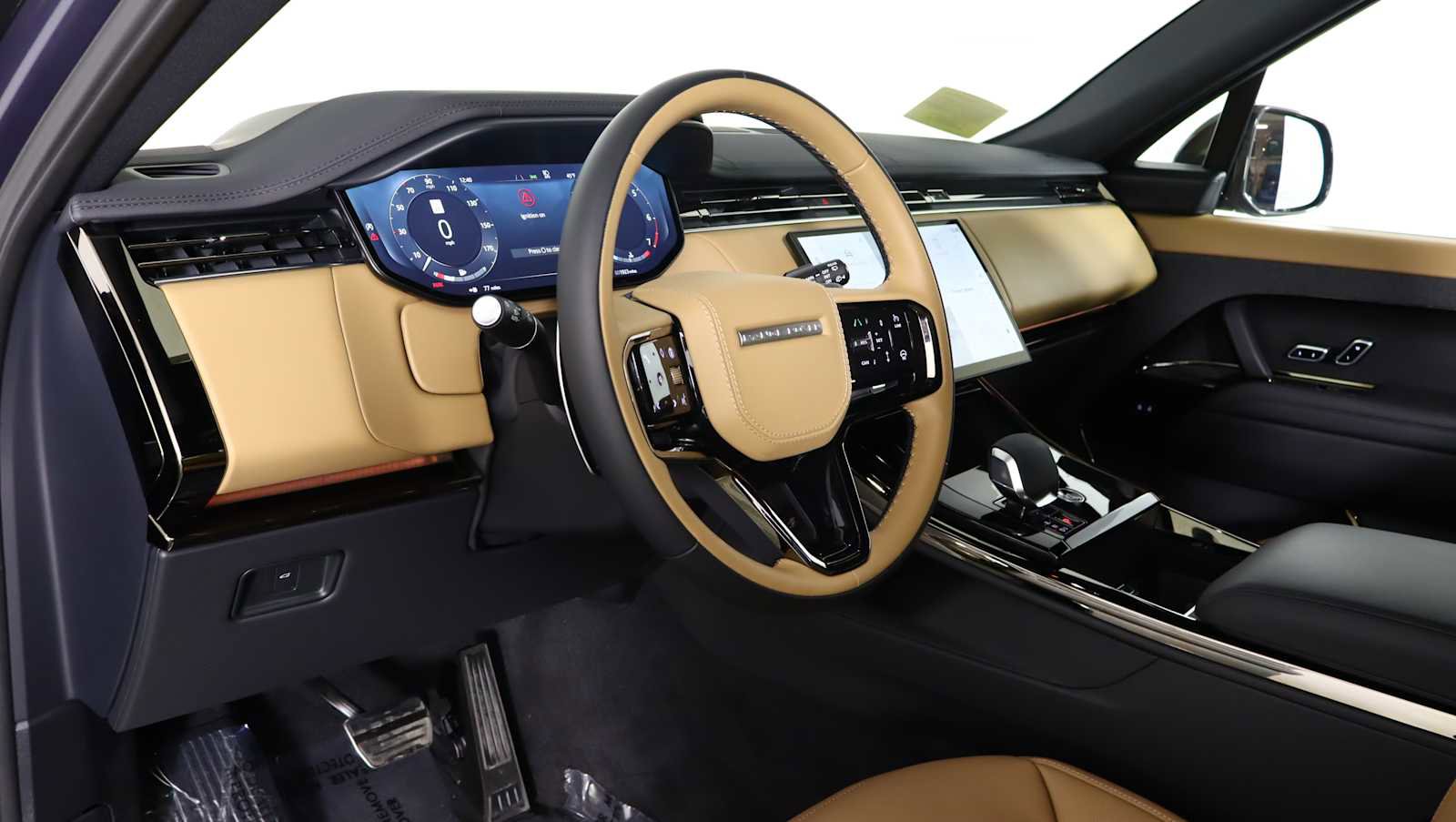 Used 2025 Land Rover Range Rover Sport Dynamic SE image 14